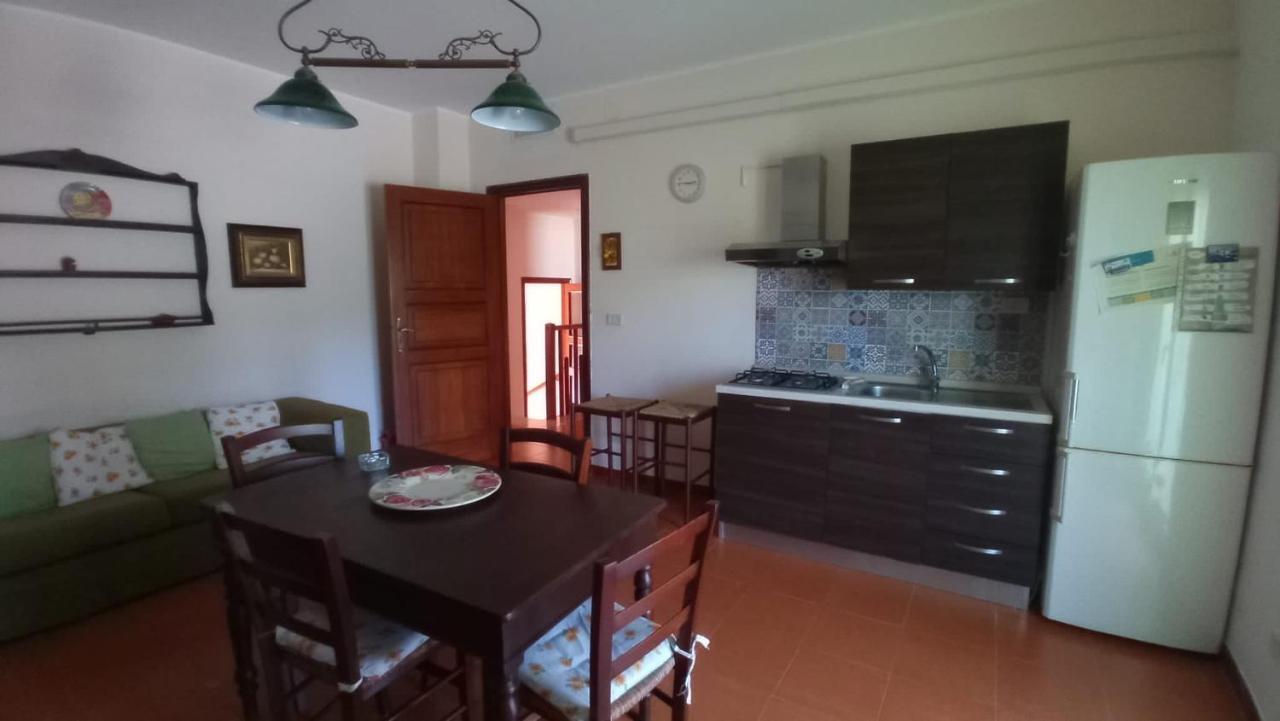 Villa Italia Taranto Bagian luar foto