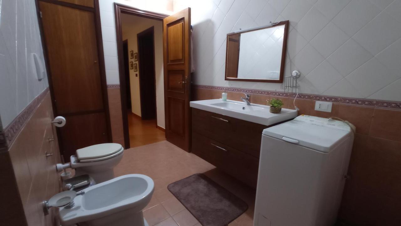Villa Italia Taranto Bagian luar foto