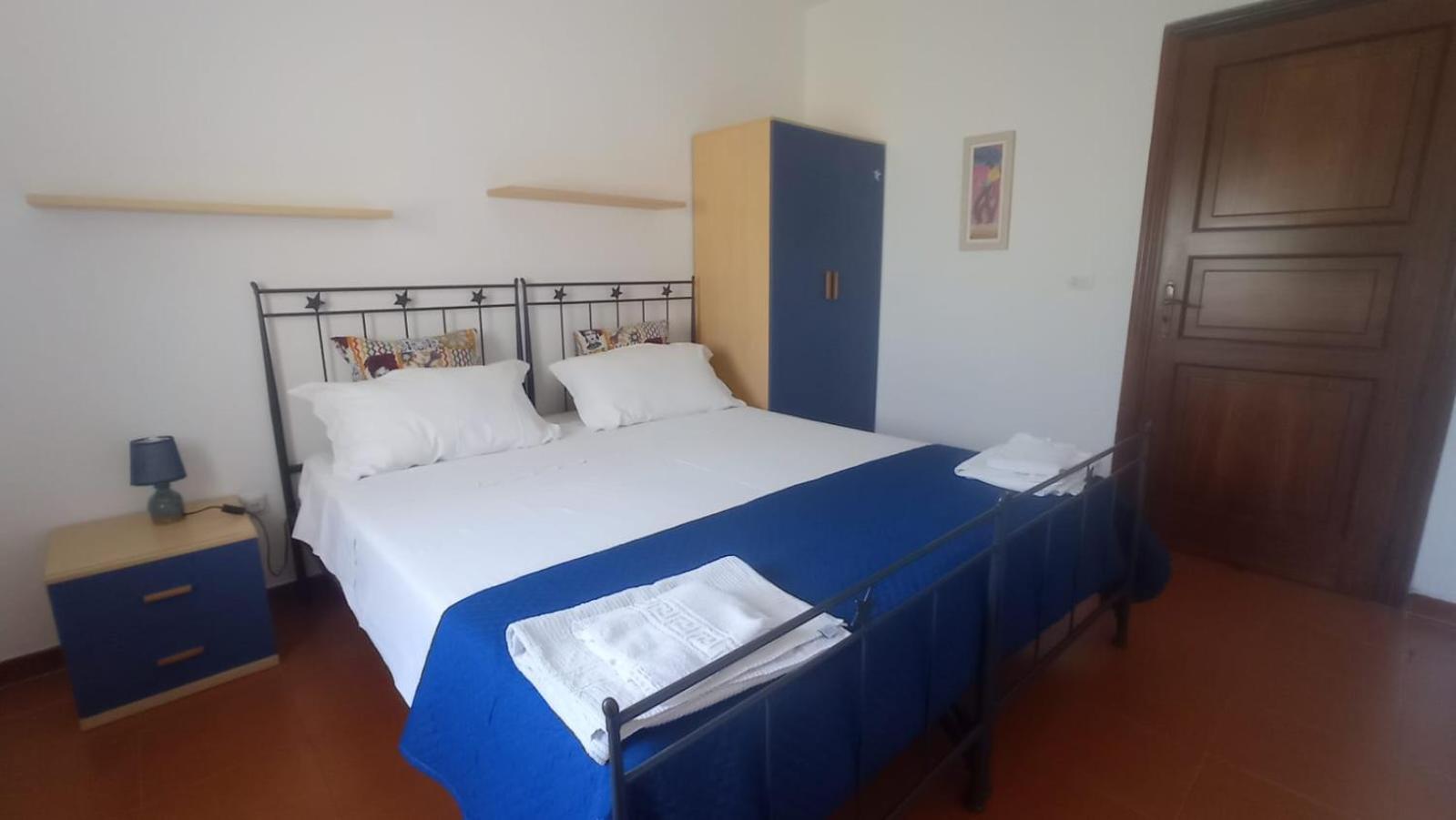 Villa Italia Taranto Bagian luar foto